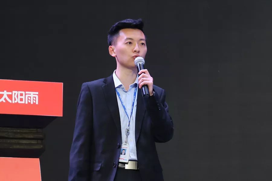 空氣能,太陽能,熱水器