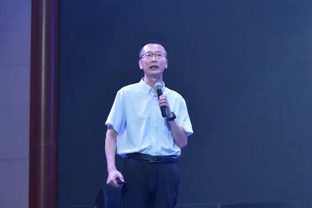 空氣能,太陽能,熱水器