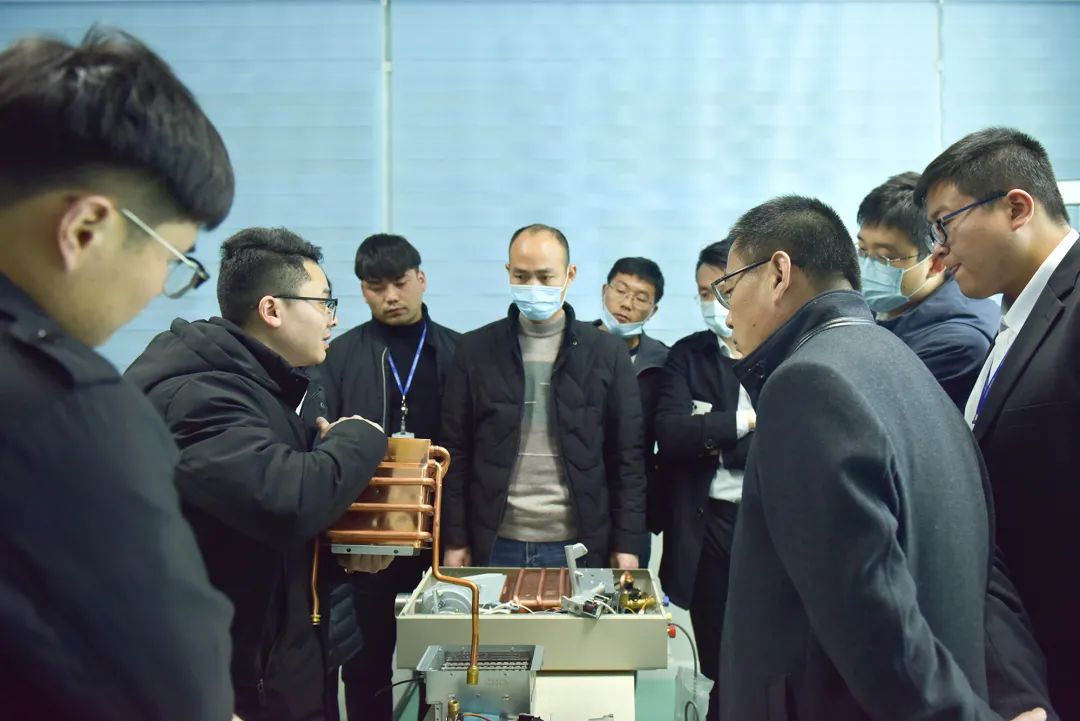 空氣能,太陽(yáng)能,熱水器 空氣能,太陽(yáng)能,熱水器