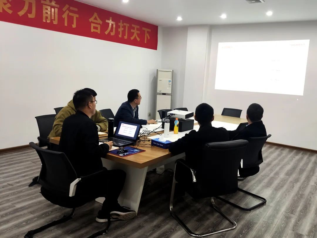 空氣能,太陽(yáng)能,熱水器 空氣能,太陽(yáng)能,熱水器