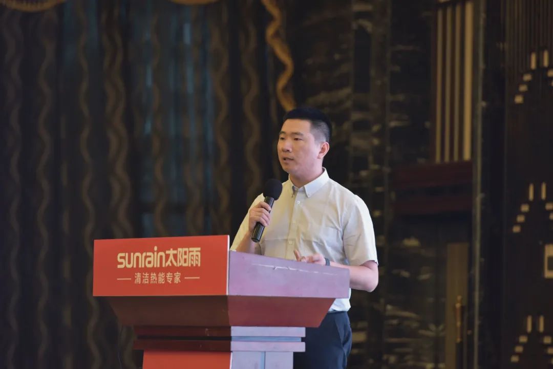 空氣能,太陽能,熱水器