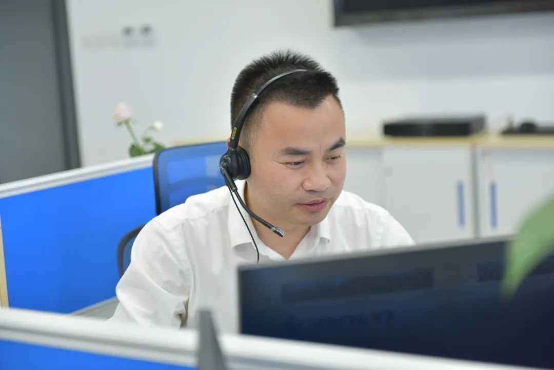 空氣能,太陽(yáng)能,熱水器 空氣能,太陽(yáng)能,熱水器