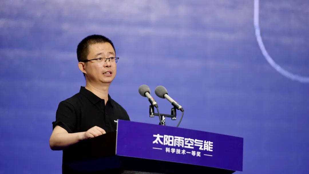 空氣能,太陽(yáng)能,熱水器