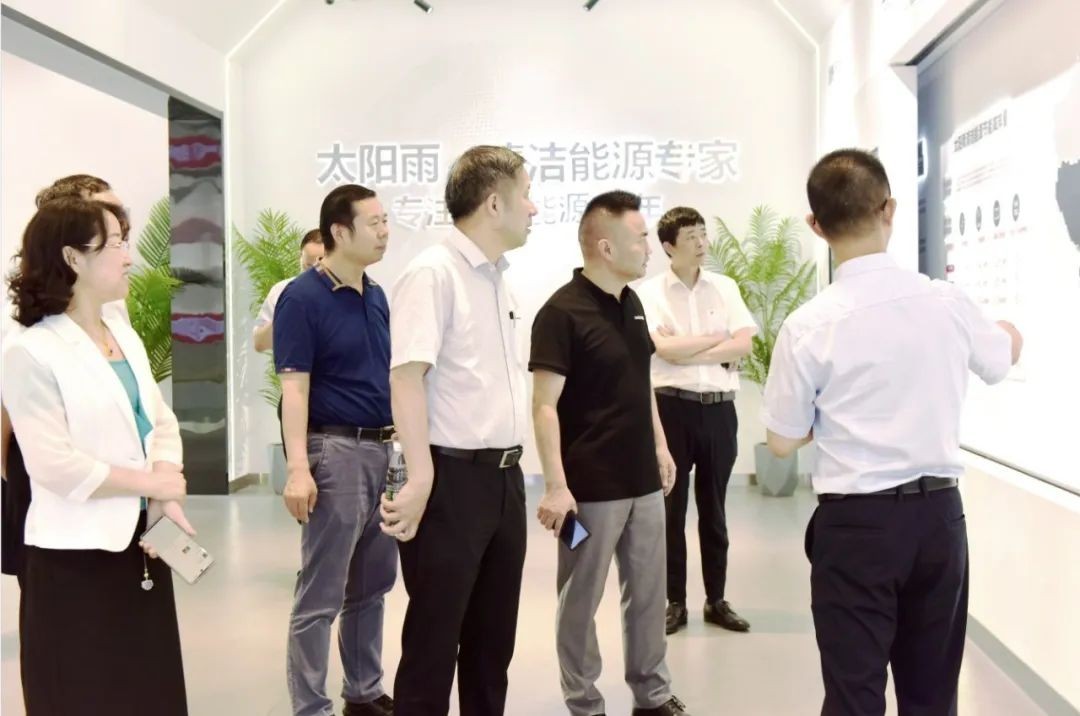 空氣能,太陽(yáng)能,熱水器