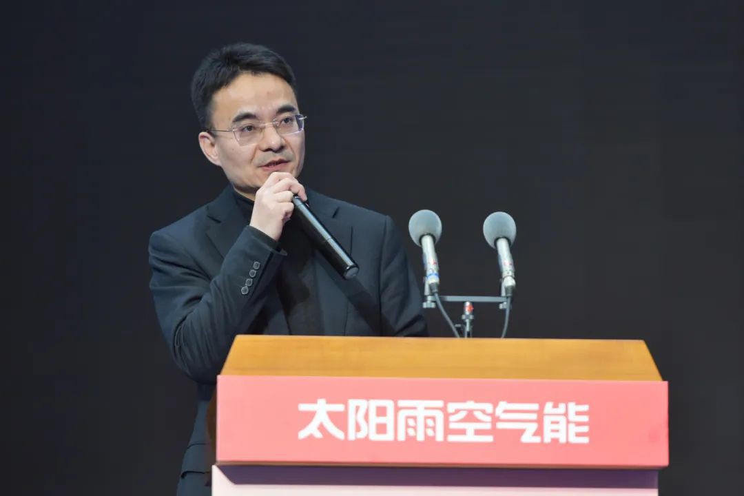 空氣能,太陽能,熱水器