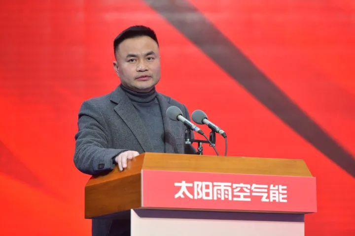 空氣能,太陽能,熱水器