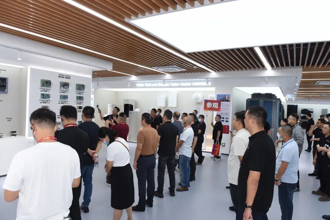 空氣能,太陽能,熱水器